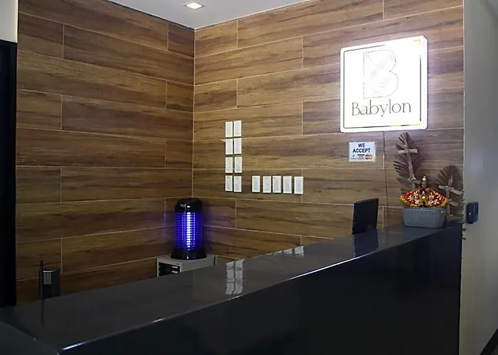 Hotel Babylon Coast Oslob