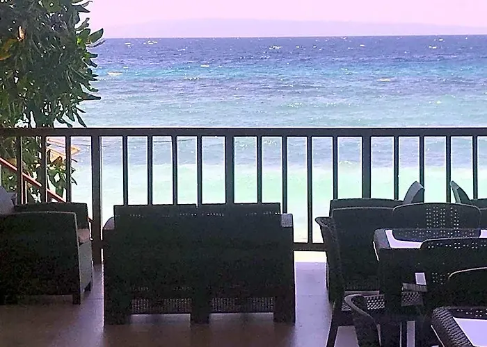 Babylon Coast Hotel Oslob