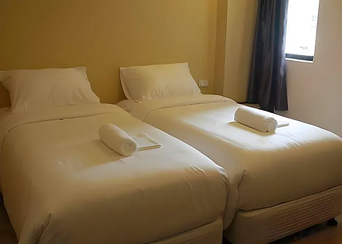 Hotel Babylon Coast